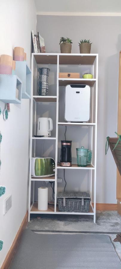 יוגאל Joanna'S Studio , Key Locker By Whatsapp Own Entrance, Own Bathroom מראה חיצוני תמונה