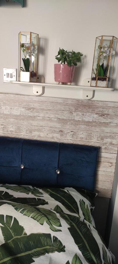 יוגאל Joanna'S Studio , Key Locker By Whatsapp Own Entrance, Own Bathroom מראה חיצוני תמונה