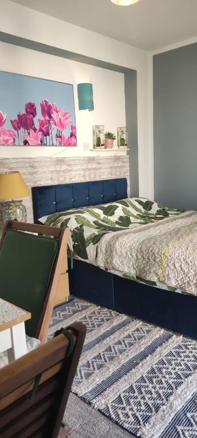 יוגאל Joanna'S Studio , Key Locker By Whatsapp Own Entrance, Own Bathroom מראה חיצוני תמונה